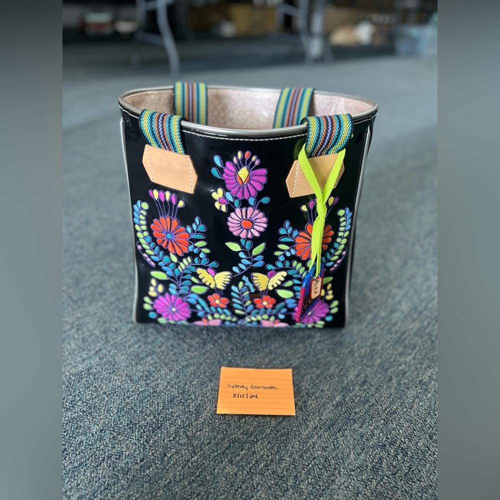 Tia Consuela Classic Tote